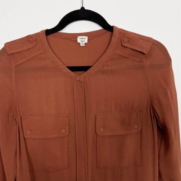Aritzia Wilfred Silk Sheer Button Front Blouse XSmall XS Long Sleeve Orange Rust - Picture 3 of 6